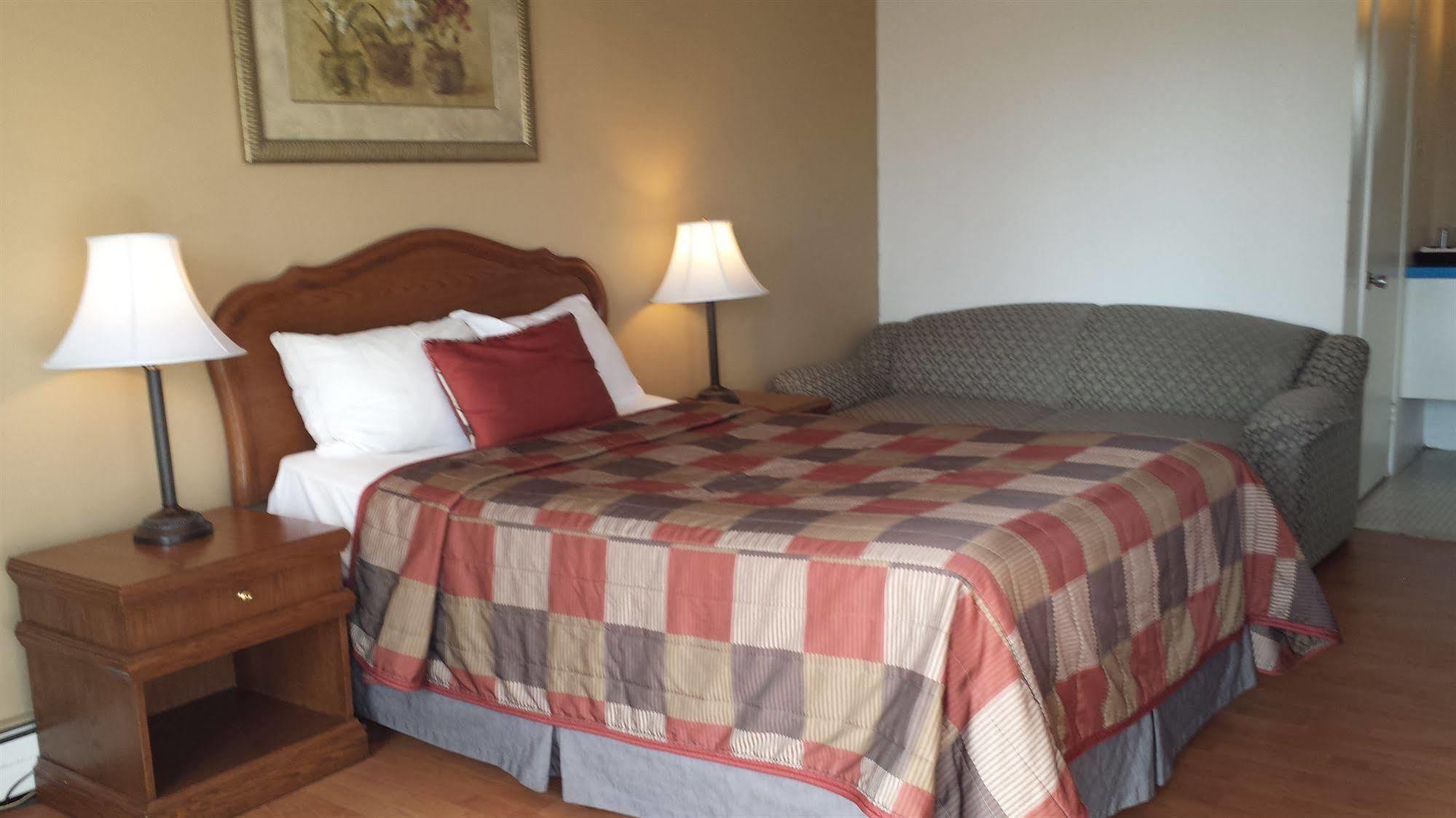 Motel Iberville Saint-Jean-sur-Richelieu Εξωτερικό φωτογραφία